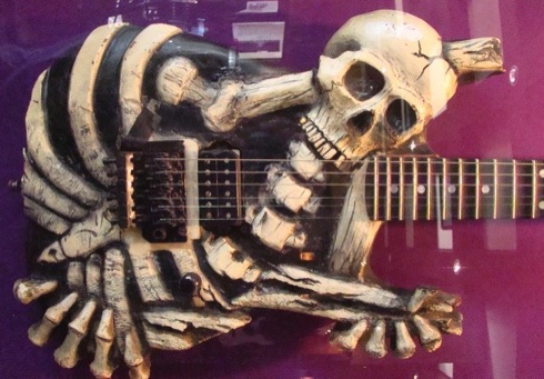 CWG Custom Shop: George Lynch Skull & Bones
